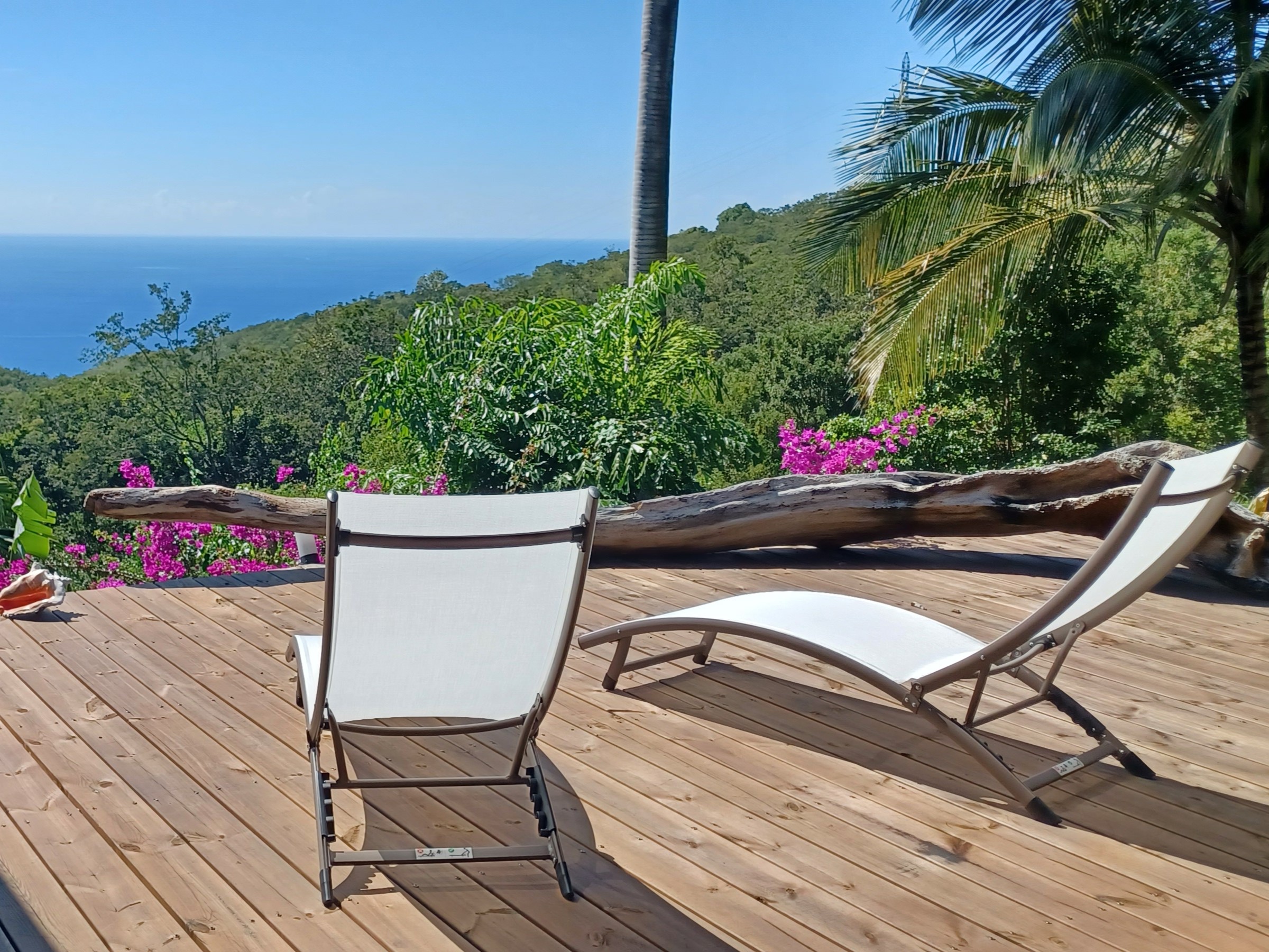 Terrasse du bungalow O'ZION